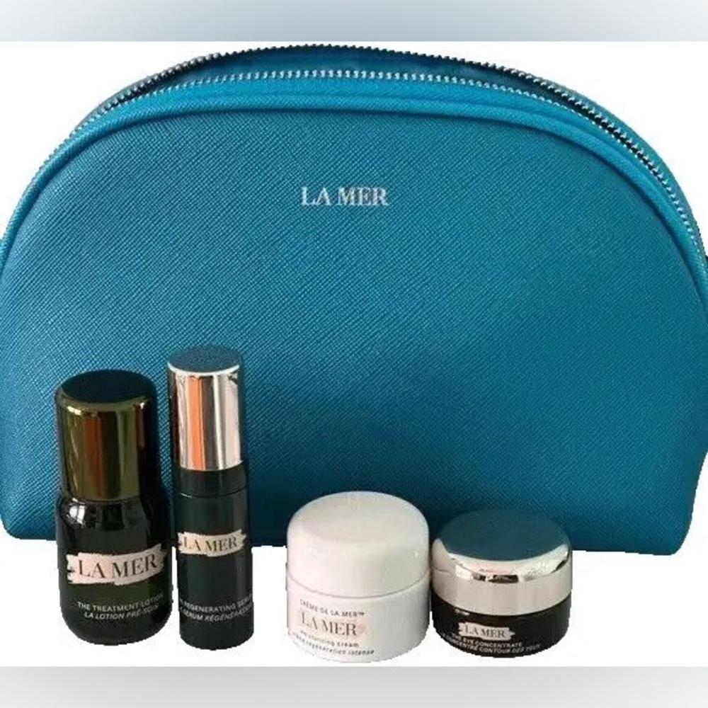 La Mer Travel Bundle 4 Piece + Cosmetic Bag